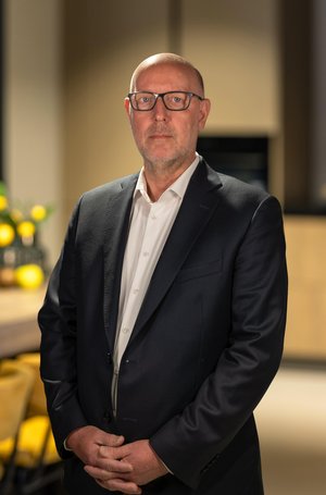 Peter Taris
